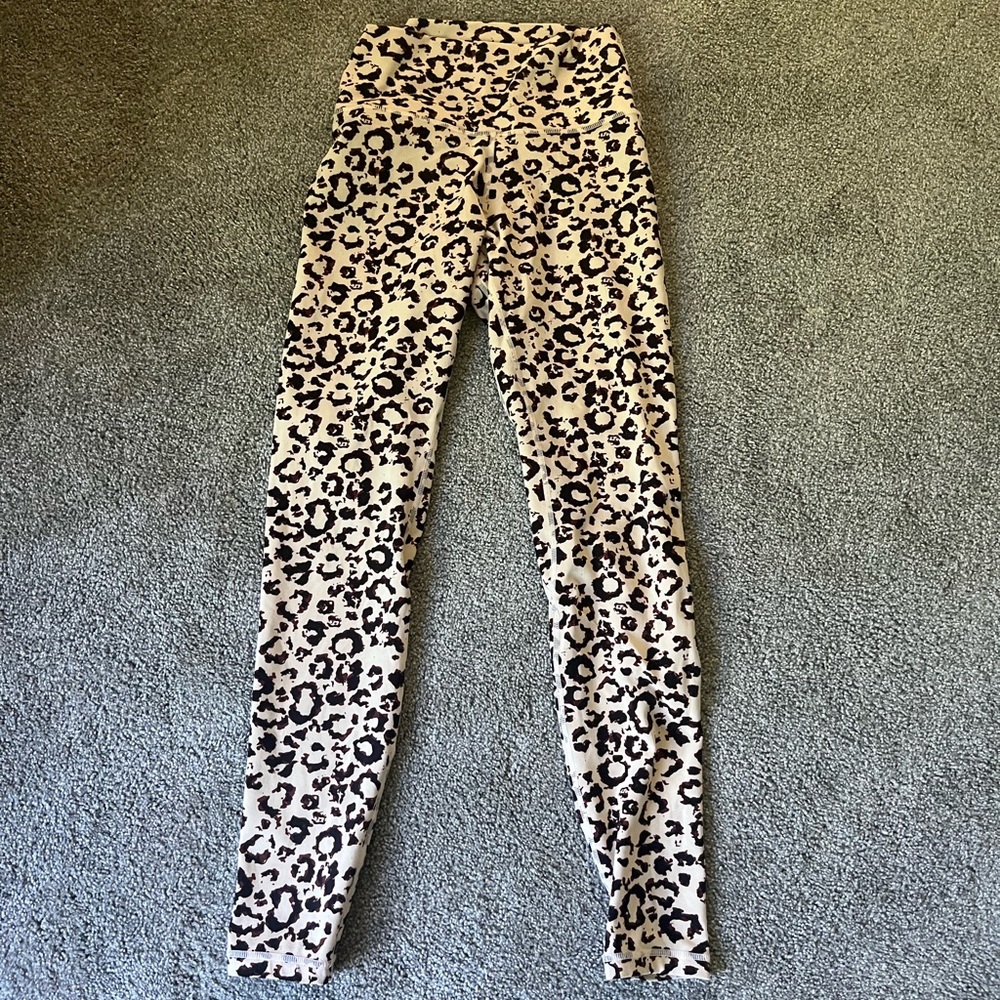 Leopard leggings
